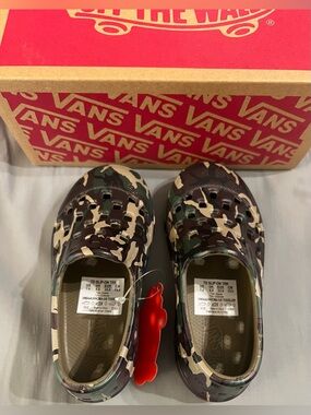 Vans toddler Camo Slip-On